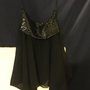 Beautiful black strapless sequins blouse